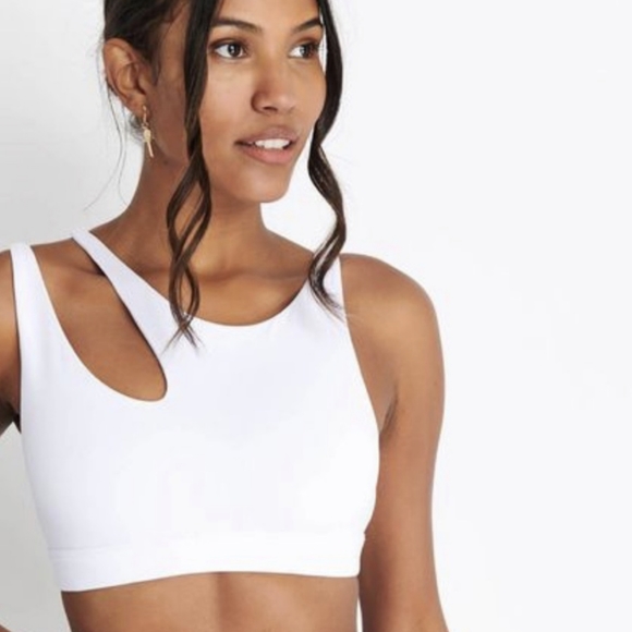 ALO Yoga Intimates & Sleepwear Alo Yoga Peak Bra S Poshmark